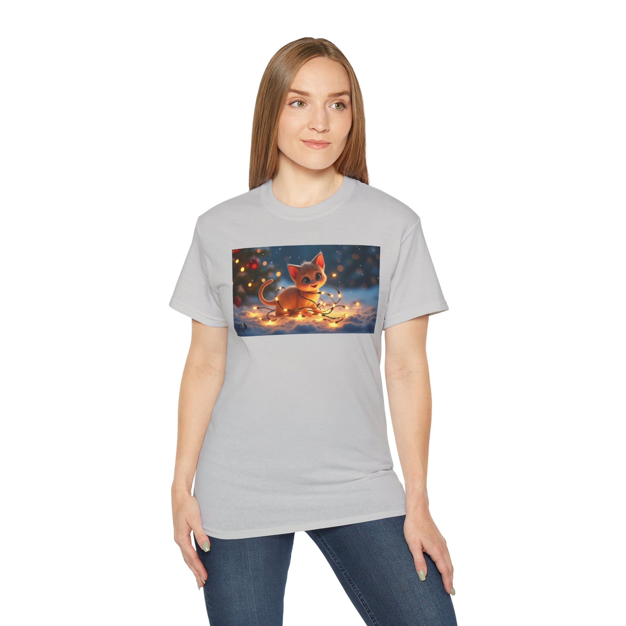 Cute Cat Christmas Tee, Cozy Unisex Cotton Shirt for Cat Lovers, Holiday Gift, Casual Wear, Festive Apparel