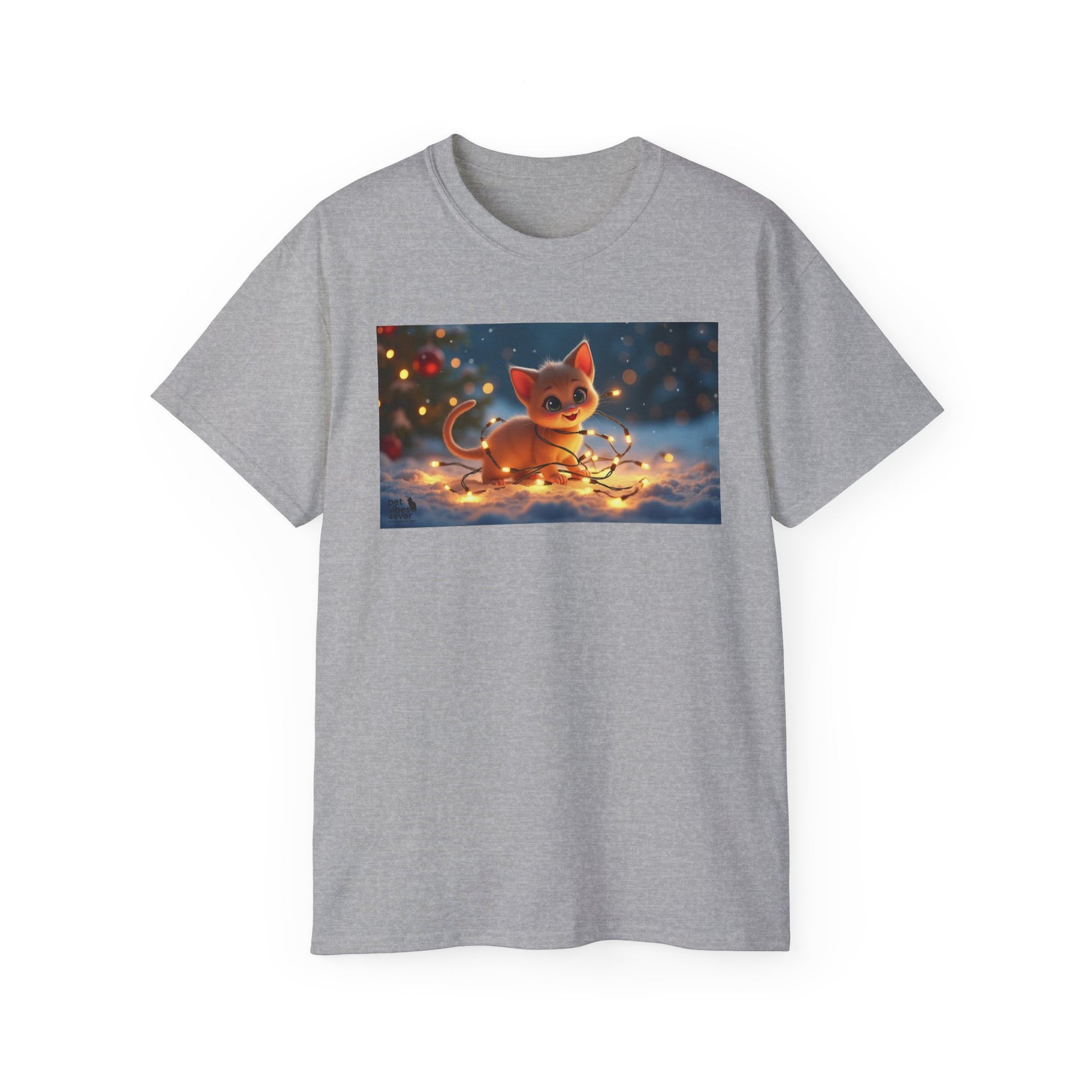 Cute Cat Christmas Tee, Cozy Unisex Cotton Shirt for Cat Lovers, Holiday Gift, Casual Wear, Festive Apparel