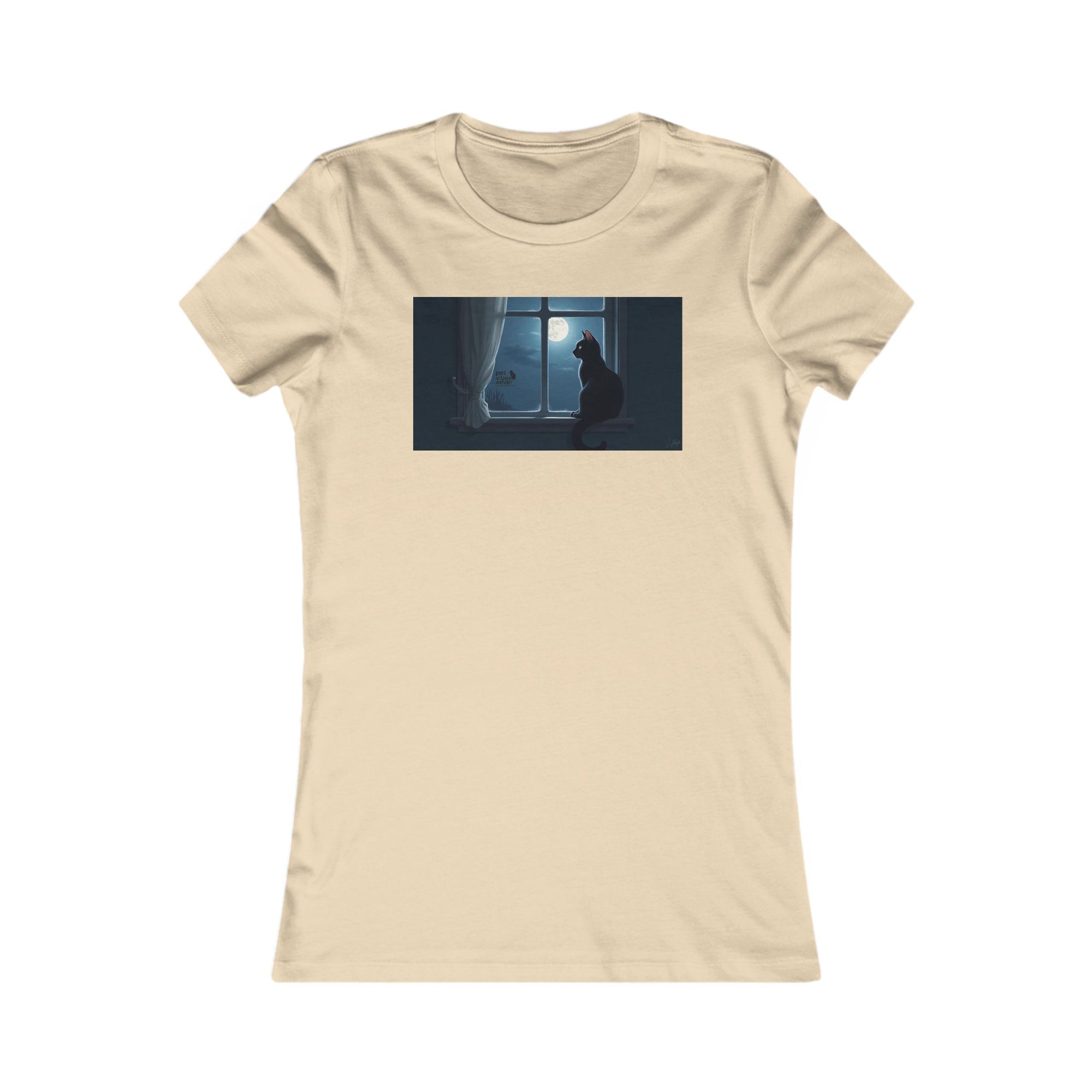 Dreamy Cat Tee - Cozy Women's T-Shirt, Cat Lover Gift, Minimalist Art, Casual Weekend Wear, Gift for Her