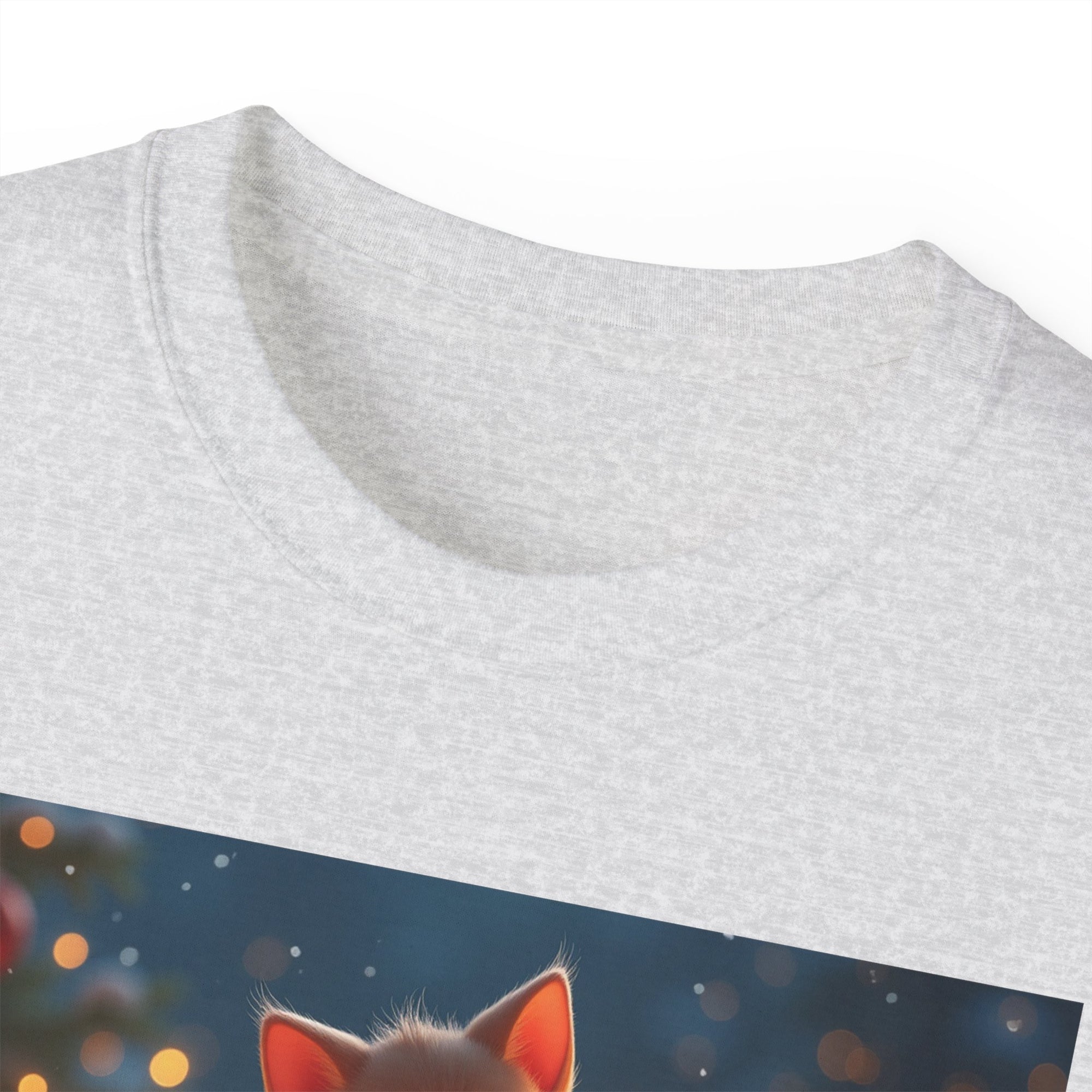 Cute Cat Christmas Tee, Cozy Unisex Cotton Shirt for Cat Lovers, Holiday Gift, Casual Wear, Festive Apparel