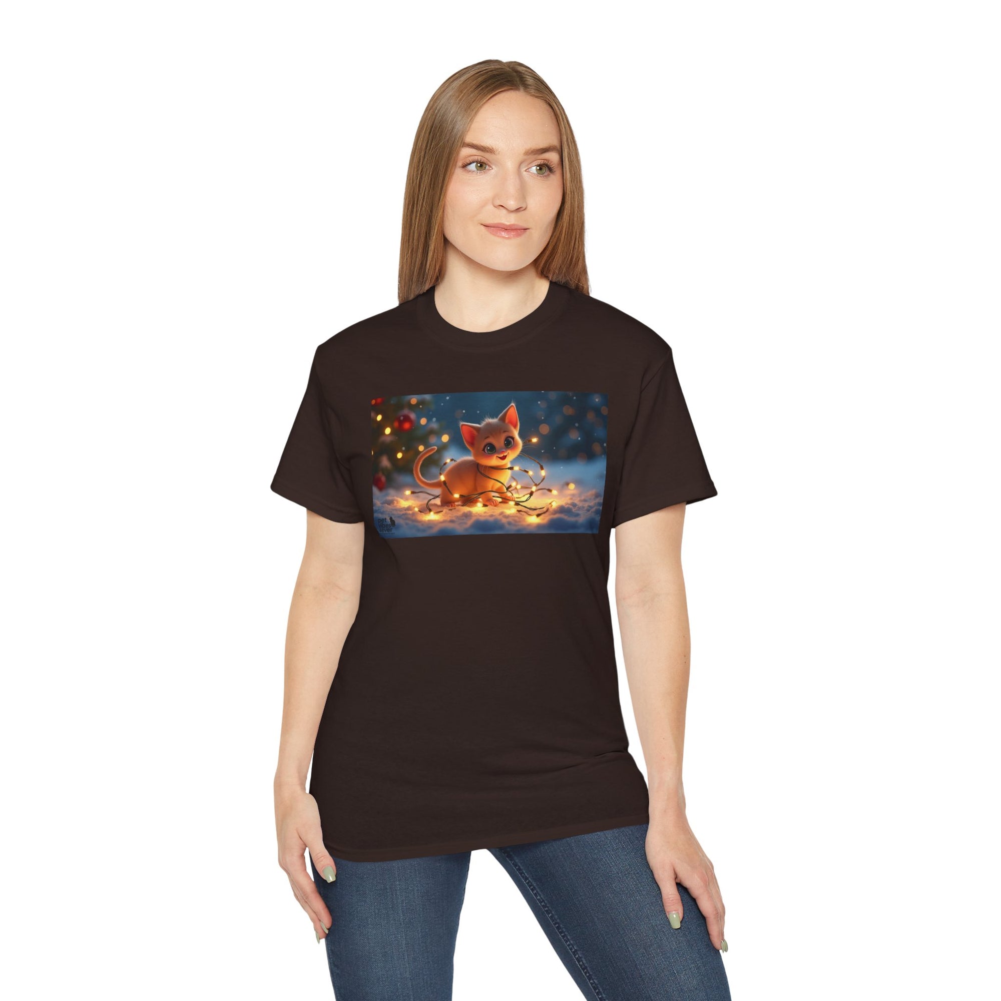 Cute Cat Christmas Tee, Cozy Unisex Cotton Shirt for Cat Lovers, Holiday Gift, Casual Wear, Festive Apparel