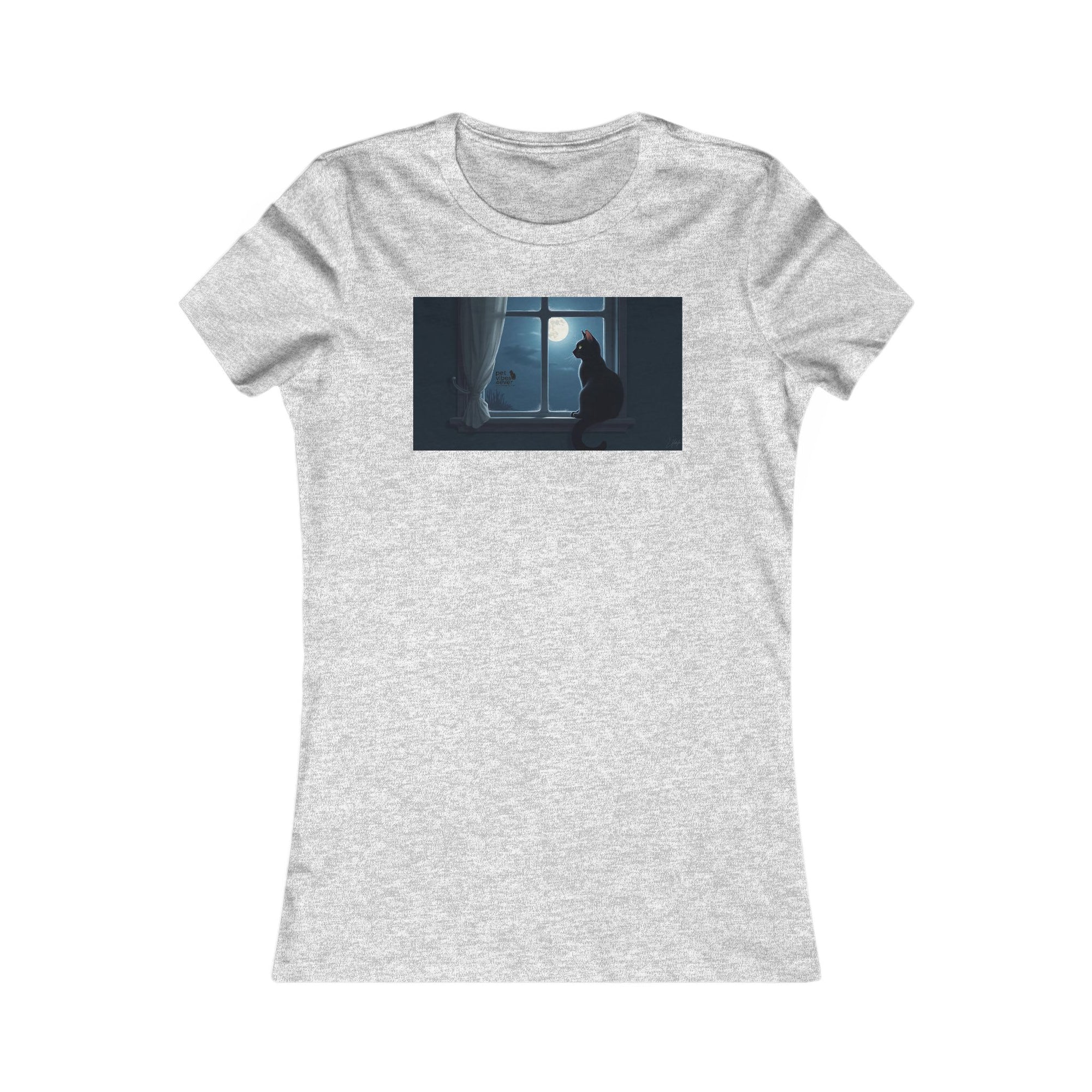 Dreamy Cat Tee - Cozy Women's T-Shirt, Cat Lover Gift, Minimalist Art, Casual Weekend Wear, Gift for Her