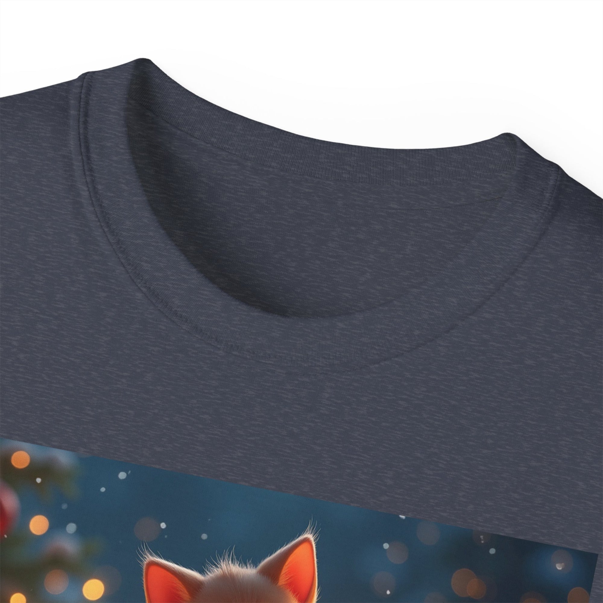 Cute Cat Christmas Tee, Cozy Unisex Cotton Shirt for Cat Lovers, Holiday Gift, Casual Wear, Festive Apparel