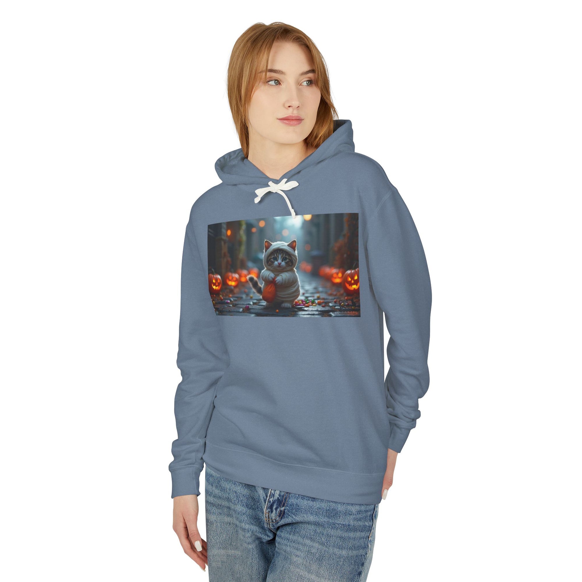 Halloween Cat Unisex Hoodie, Cozy Sweatshirt for Fall, Cute Pumpkin Design, Gift for Cat Lovers, Perfect for Halloween