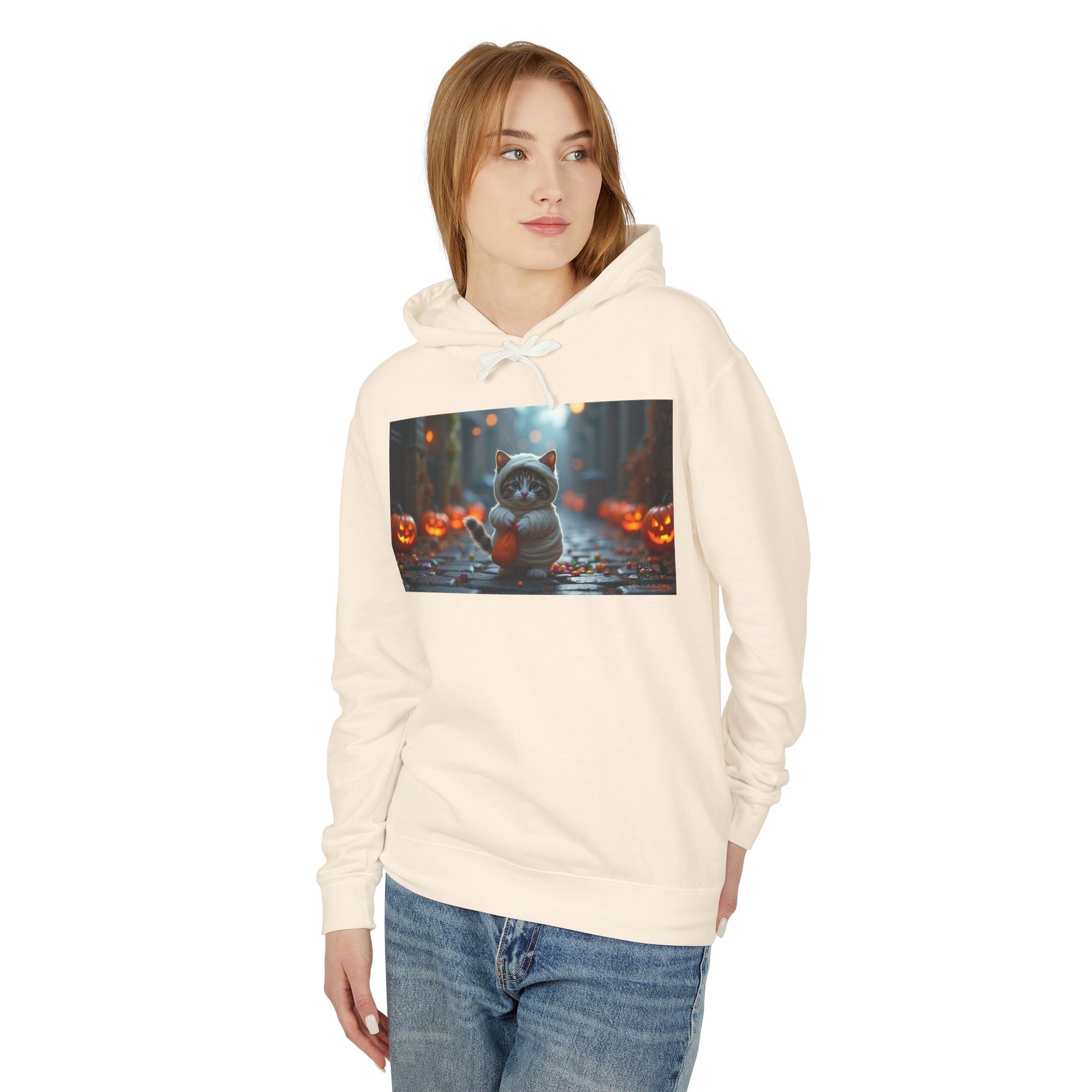 Halloween Cat Unisex Hoodie, Cozy Sweatshirt for Fall, Cute Pumpkin Design, Gift for Cat Lovers, Perfect for Halloween