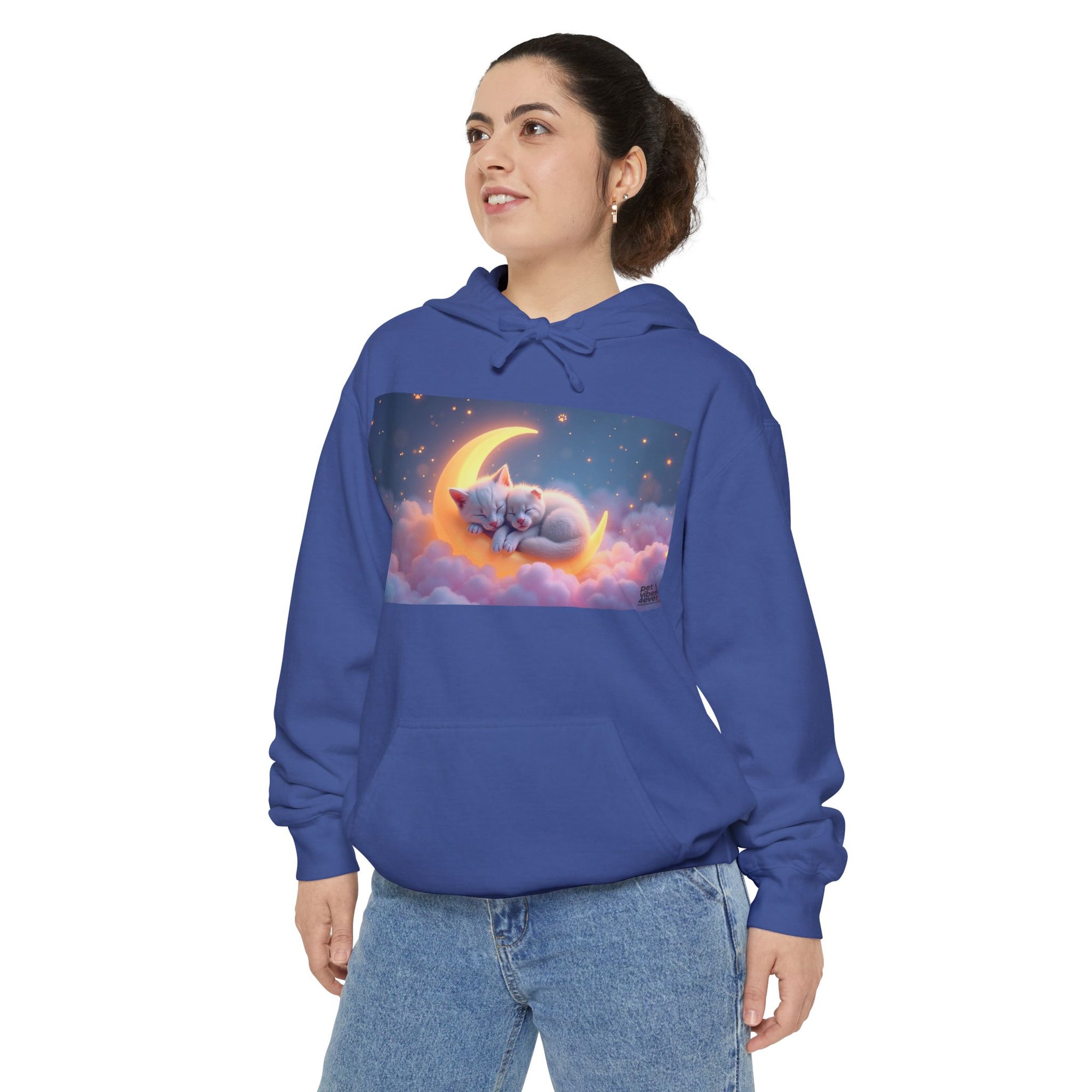 Dreamy Cat Hoodie, Cozy Unisex Hoodie, Cute Hoodie for Cat Lovers, Stylish Gift for Her, Relaxed Fashion for Everyday Use