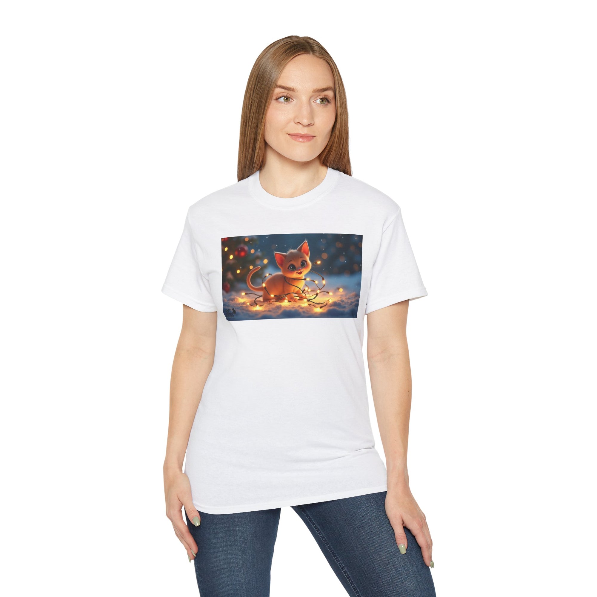 Cute Cat Christmas Tee, Cozy Unisex Cotton Shirt for Cat Lovers, Holiday Gift, Casual Wear, Festive Apparel