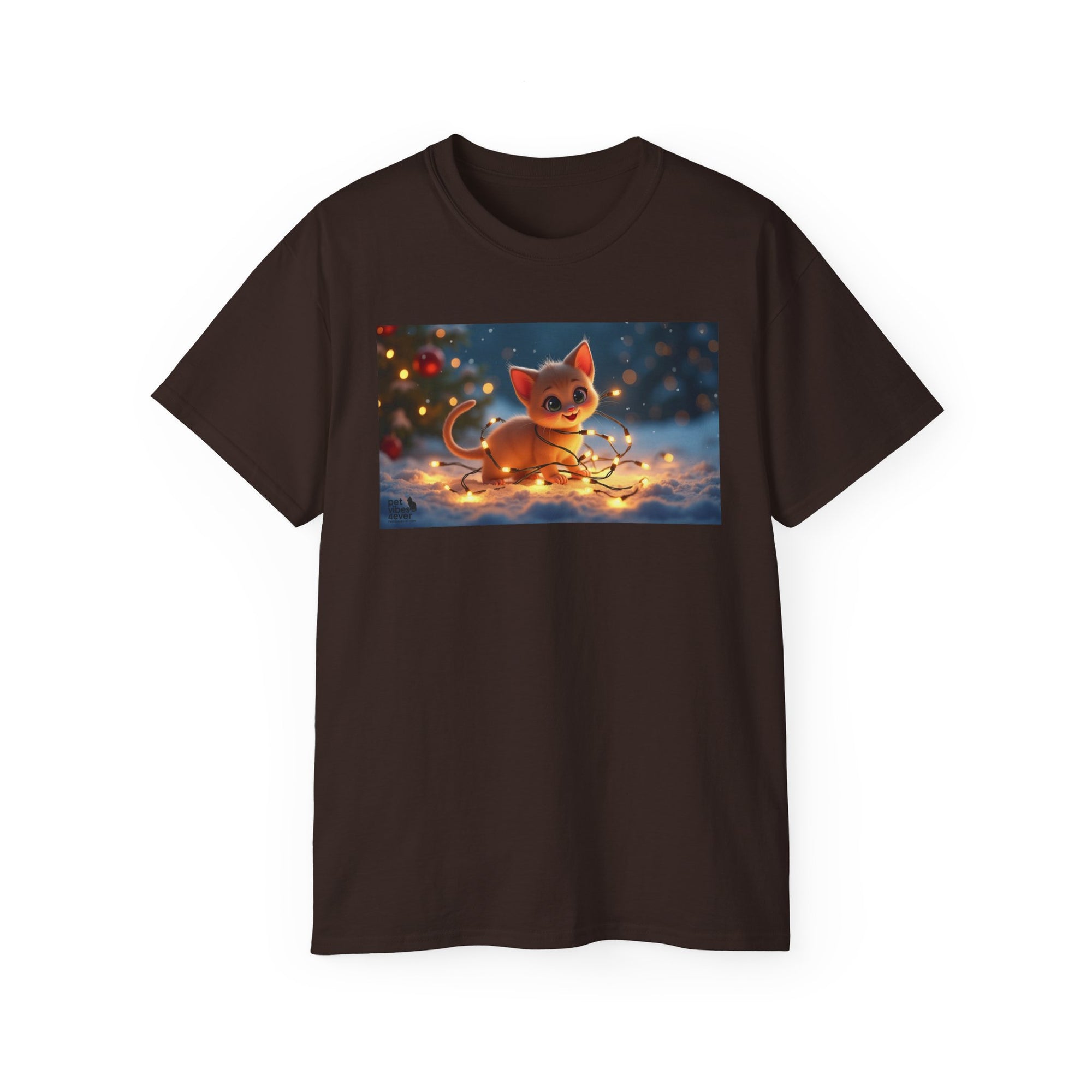 Cute Cat Christmas Tee, Cozy Unisex Cotton Shirt for Cat Lovers, Holiday Gift, Casual Wear, Festive Apparel