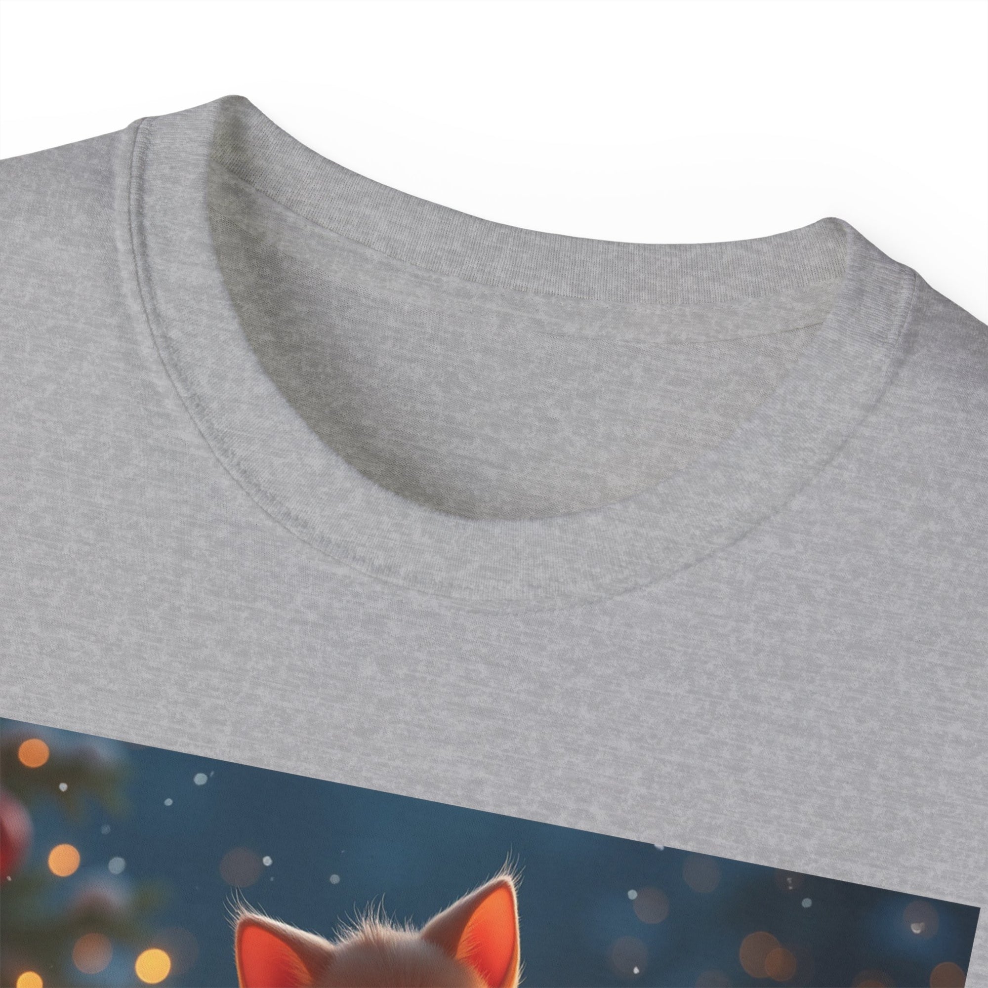 Cute Cat Christmas Tee, Cozy Unisex Cotton Shirt for Cat Lovers, Holiday Gift, Casual Wear, Festive Apparel