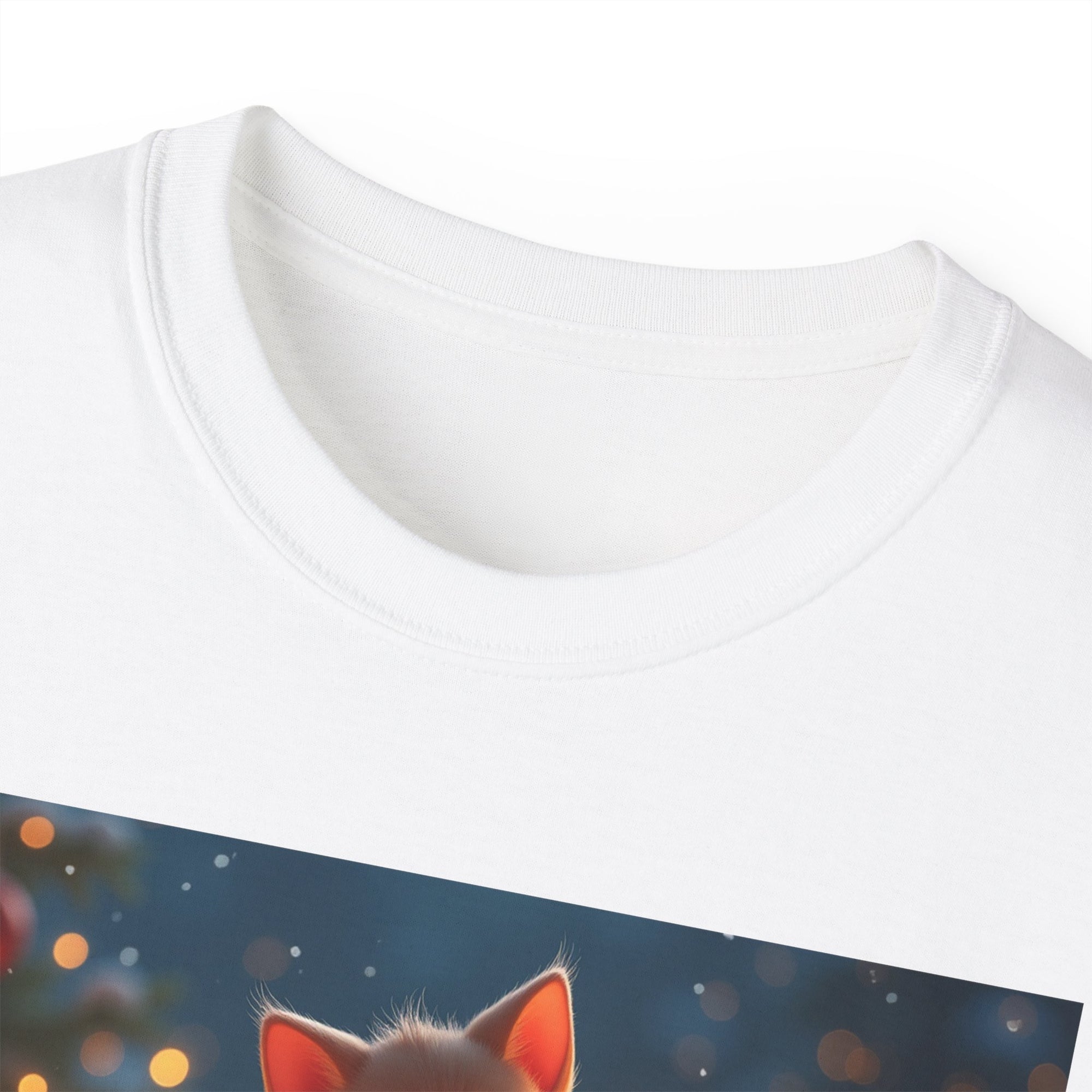 Cute Cat Christmas Tee, Cozy Unisex Cotton Shirt for Cat Lovers, Holiday Gift, Casual Wear, Festive Apparel