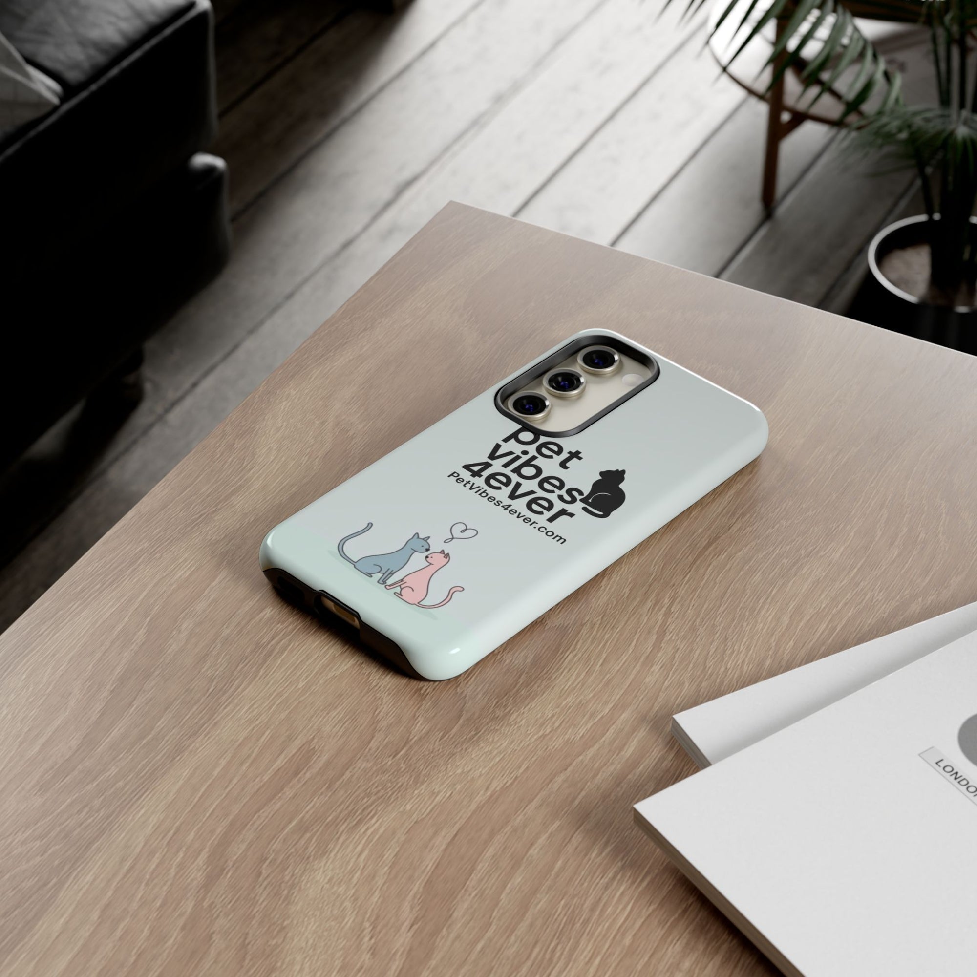 Cute Cat Phone Case, Colorful Tough Case for Pet Lovers, Cat-Themed Accessory, Gift for Animal Lovers, Mobile Phone Protection